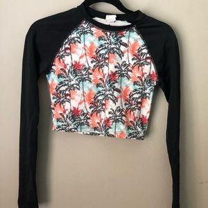 Cropped Rashgaurd/ Swim Top